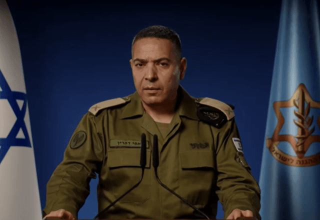 porta-voz do Exército de Israel, general de brigada Effie Defrin | Reprodução/Reuters