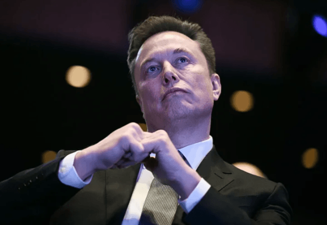 Elon Musk investe em implantes cerebrais | Brendan Smialowski/Getty Images