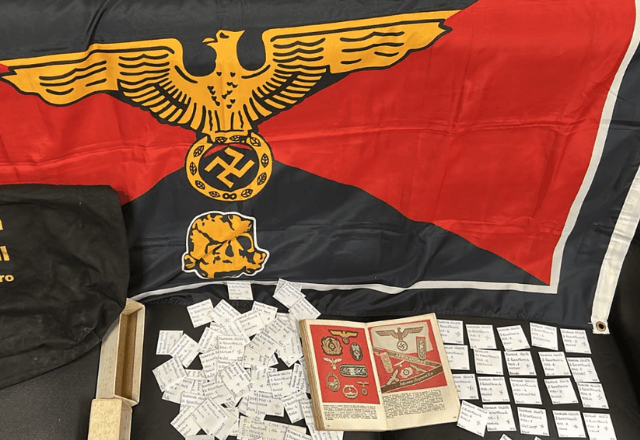 Material de apologia ao nazismo é apreendido no Rio | Divulgação