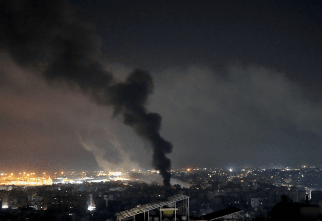 Fumaça após bombardeios em Beirute | Reprodução/AP News