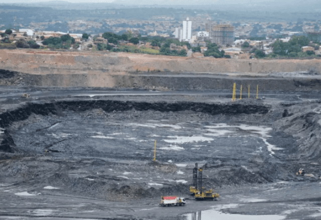 Mineradoras defendem maior restrição a Conselho do governo; relator sinaliza mudanças pontuais Mineradoras defendem maior restrição a Conselho do governo; relator sinaliza mudanças pontuais