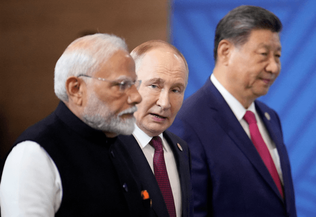 Putin liga para Modi, Xi Jinping e outros líderes estrangeiros antes de reunião com Trump
