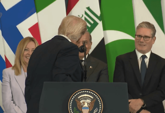 Trump dá "cantada" em primeira-ministra da Itália e a chama de "linda" durante cúpula