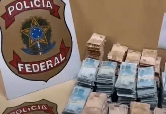Dinheiro apreendido pela Polícia Federal | Reprodução/SBT Brasil