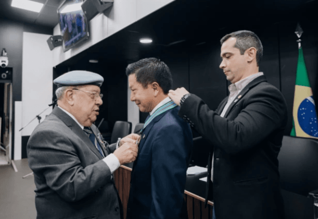 Milton Seigi Hayashi é homenageado na Alesp | Flickr/Larissa Navarro/Alesp