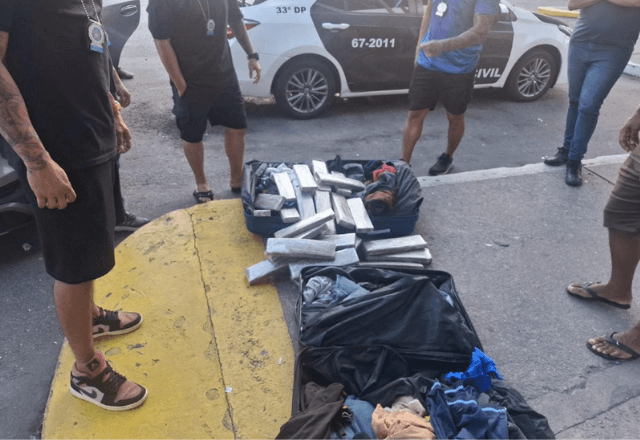 Drogas apreendidas pela polícia do Rio em ônibus | Divulgação