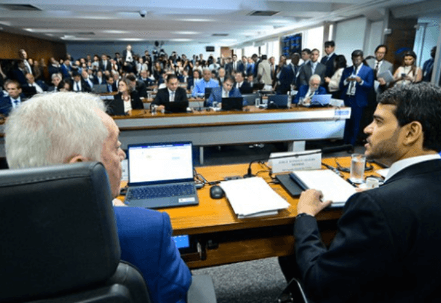 CCJ do Senado lotada para acompanhar sabatina de Jorge Messias | Foto: Agência Senado