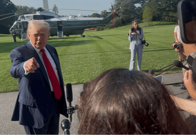 Trump durante entrevista em Washington | SBT News