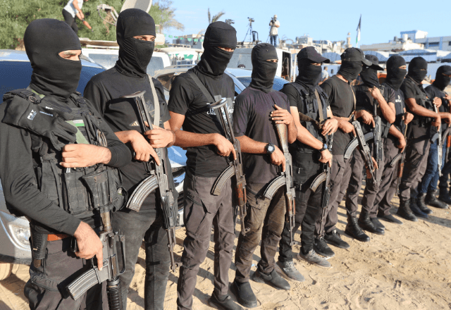 Hamas realiza onda de execuções em Gaza, alegando preocupações com crimes e segurança