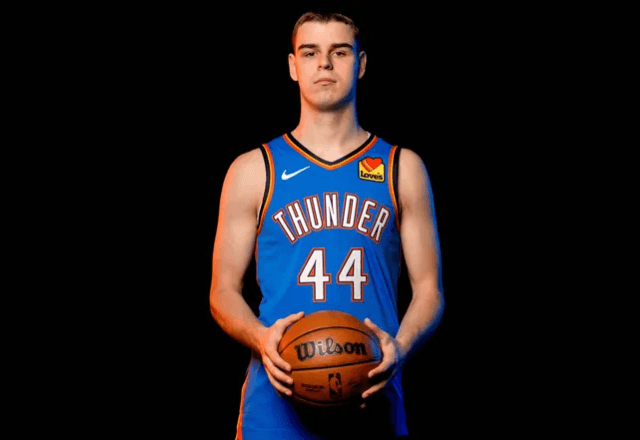 Jogador da NBA é diagnosticado com câncer testicular | Foto: Nathan J. Fish