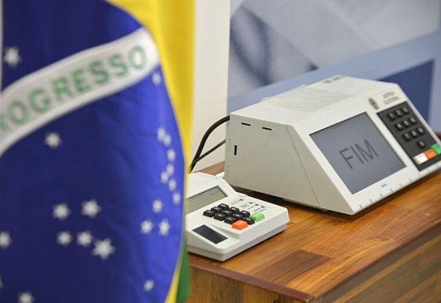 Mais de 4 mil urnas eletrônicas foram usadas no primeiro turno das eleições | Agência Brasil