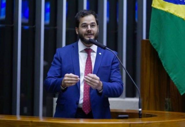 Marco temporal: Túlio Gadêlha aciona PGR contra Carol de Toni, que falou em banho de sangue