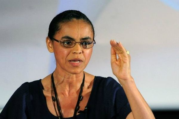 Marina Silva comenta pesquisa do IBGE sobre produção industrial