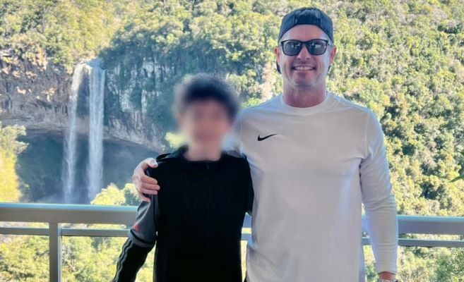Mark Alexander Cummings Rogers, de 48 anos, e o filho, eram procurados desde a última sexta-feira