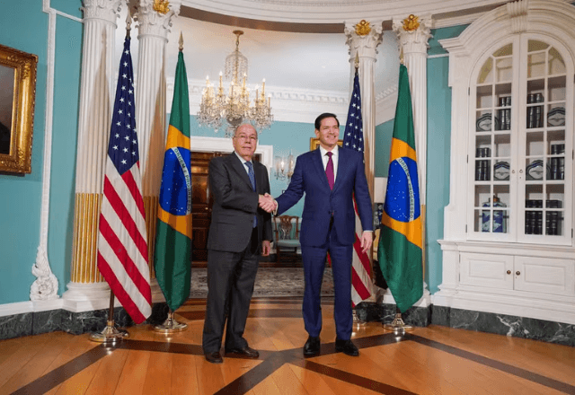 Chanceler brasileiro, Mauro Vieira, ao lado do secretário de Estado dos EUA, Marco Rubio | Arquivo/Divulgação
