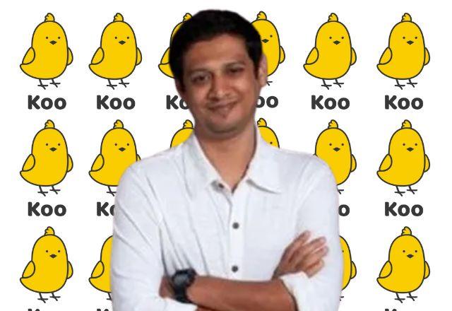 Mayank Bidawatka fundador da rede social koo e ao lado esquerdo a marca do aplicativo que é um passaro amarelo com o nome koo abaixo deste simbolo
