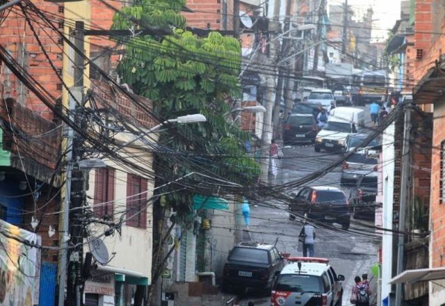Criança de 7 anos é baleada na cabeça em operação da PM em Paraisópolis-SP