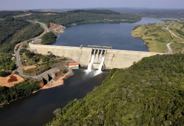 Mês de outubro amenizou crise hídrica