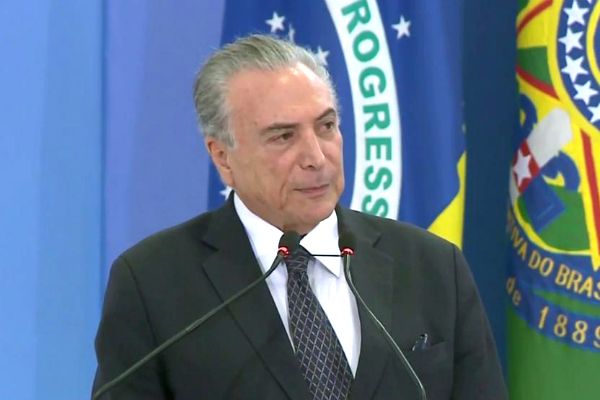 Michel Temer passa a primeira noite preso