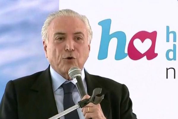 Michel Temer inaugura ala de hospital em SP batizada com o nome dele