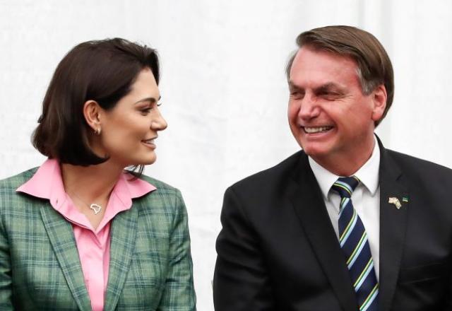 Michelle diz que não recebeu vídeo de Eduardo e que Bolsonaro segue sem celular