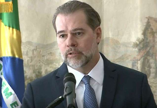 Ministro Dias Toffoli diz ter "couro" para aguentar pressão Ministro Dias Toffoli diz ter "couro" para aguentar pressão