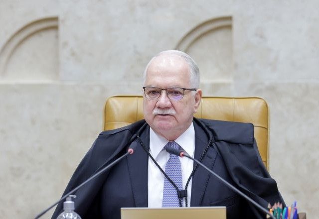 Fachin define novo procedimento para evitar direcionamento de ações para ministros Fachin define novo procedimento para evitar direcionamento de ações para ministros