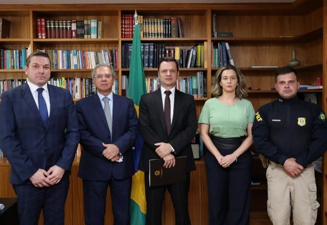 Ministro Paulo Guedes e o ministro Anderson Torres