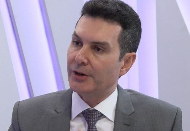 Ministro das Cidades, Jader Filho, em entrevista ao Perspectivas | SBT News