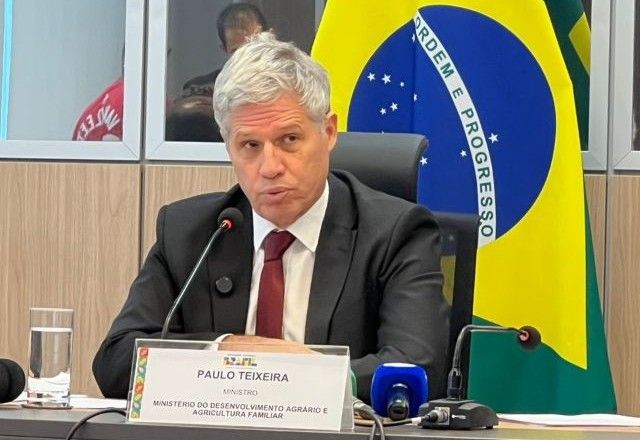 Ministro do Desenvolvimento Agrário, Paulo Teixeira | Jésus Mosquéra/SBT