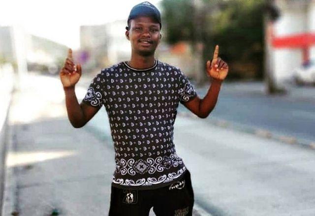 Moïse foi espancado até a morte depois de cobrar salários que estavam atrasados | Reprodução