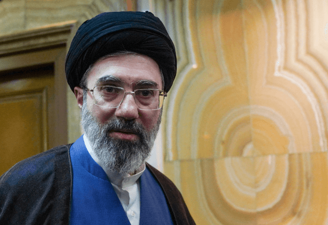 Novo líder supremo do Irã, Mojtaba Khamenei | Foto: reprodução/Reuters