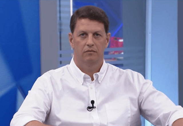 Salles descarta retirar pré-candidatura ao Senado para apoiar André do Prado: "Filhote do Valdemar" Salles descarta retirar pré-candidatura ao Senado para apoiar André do Prado: "Filhote do Valdemar"