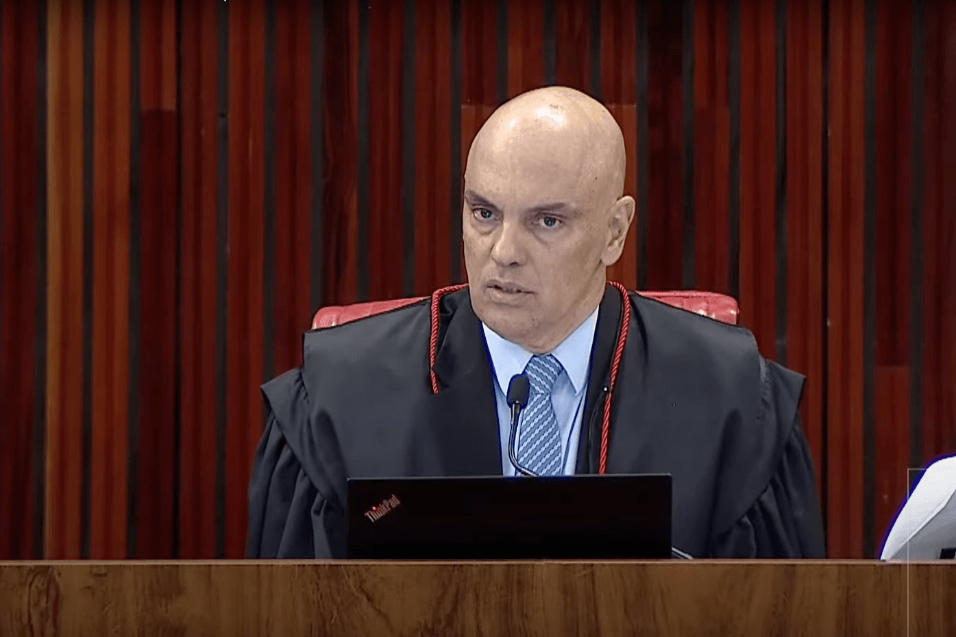 Moraes se despede do TSE com histórico de endurecimento contra bolsonarismo