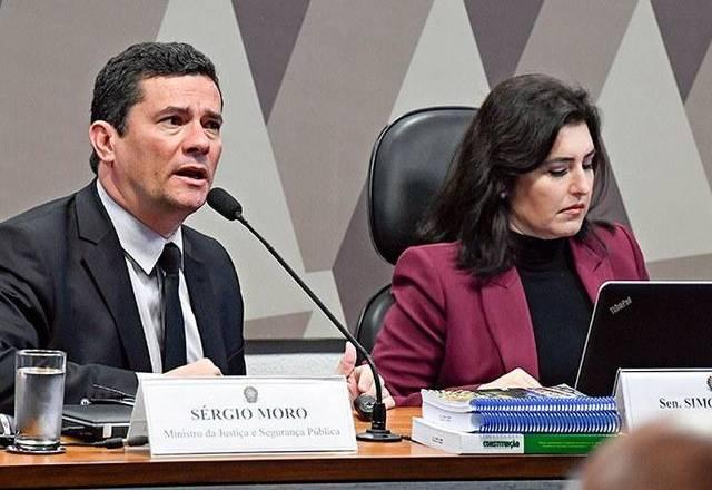 Moro e Simone Tebet em comissão do senado