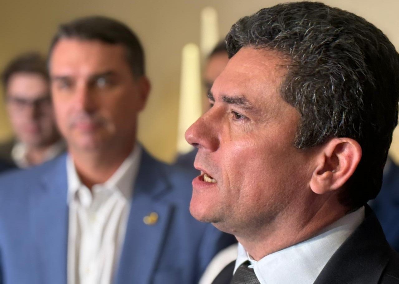 Imagem da notícia: Flávio é único com condições de derrotar Lula, diz Moro  