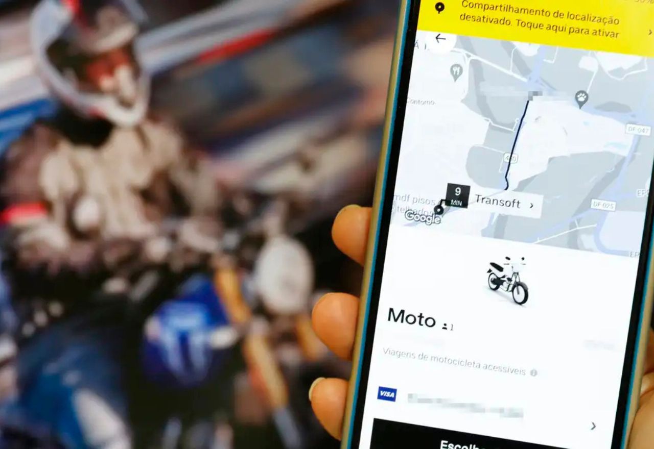 Prefeitura de SP multa Uber em quase R$ 400 mil por uso de motos em transporte de passageiros