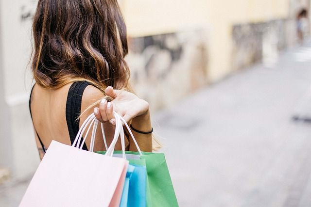 Compras por impulso: como parar o ciclo que esvazia o bolso e a cabeça | Reprodução