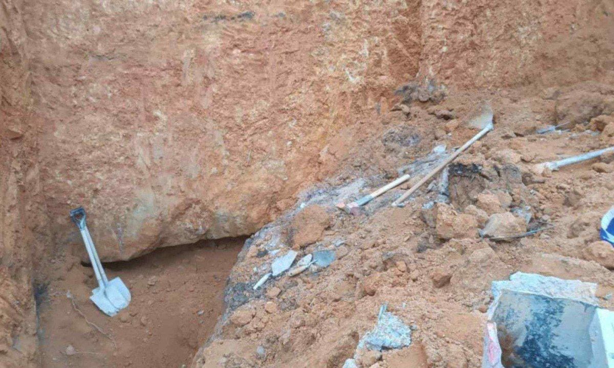 Muro desaba e deixa um morto e sete feridos em MG. | Divulgação/ Corpo de Bombeiros