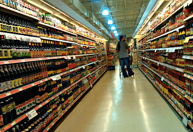 Ministra promete baixa nos preços dos alimentos nos próximos 60 dias | Flickr