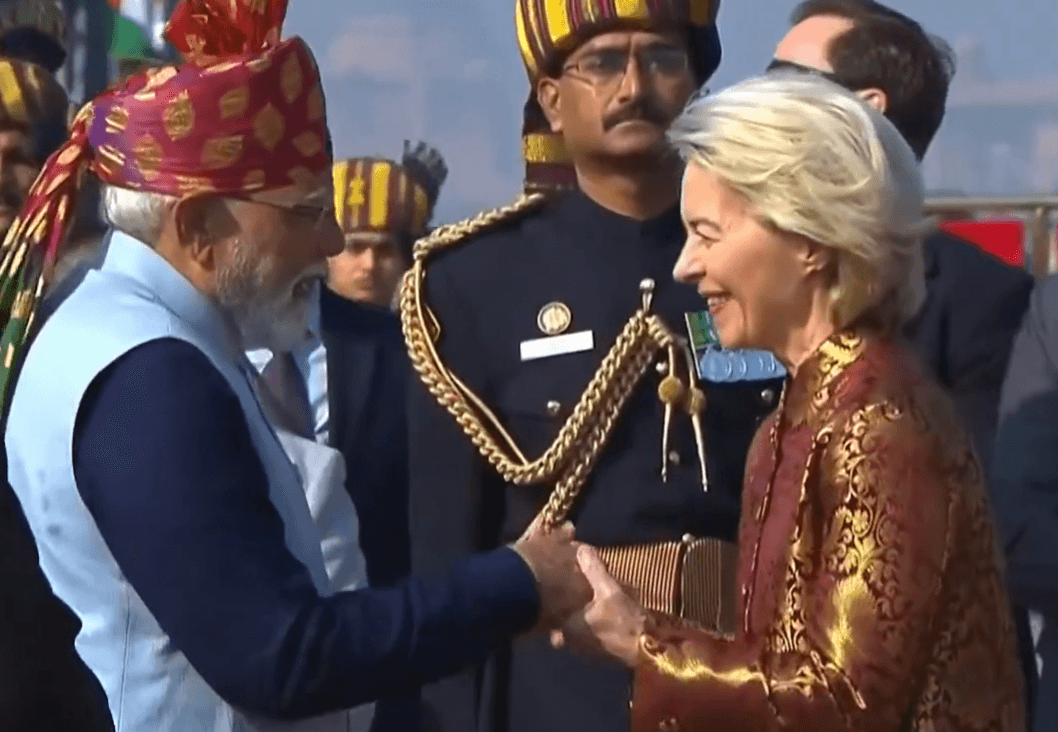 Narendra Modi e Ursula von der Leyen na Índia | Reprodução/X