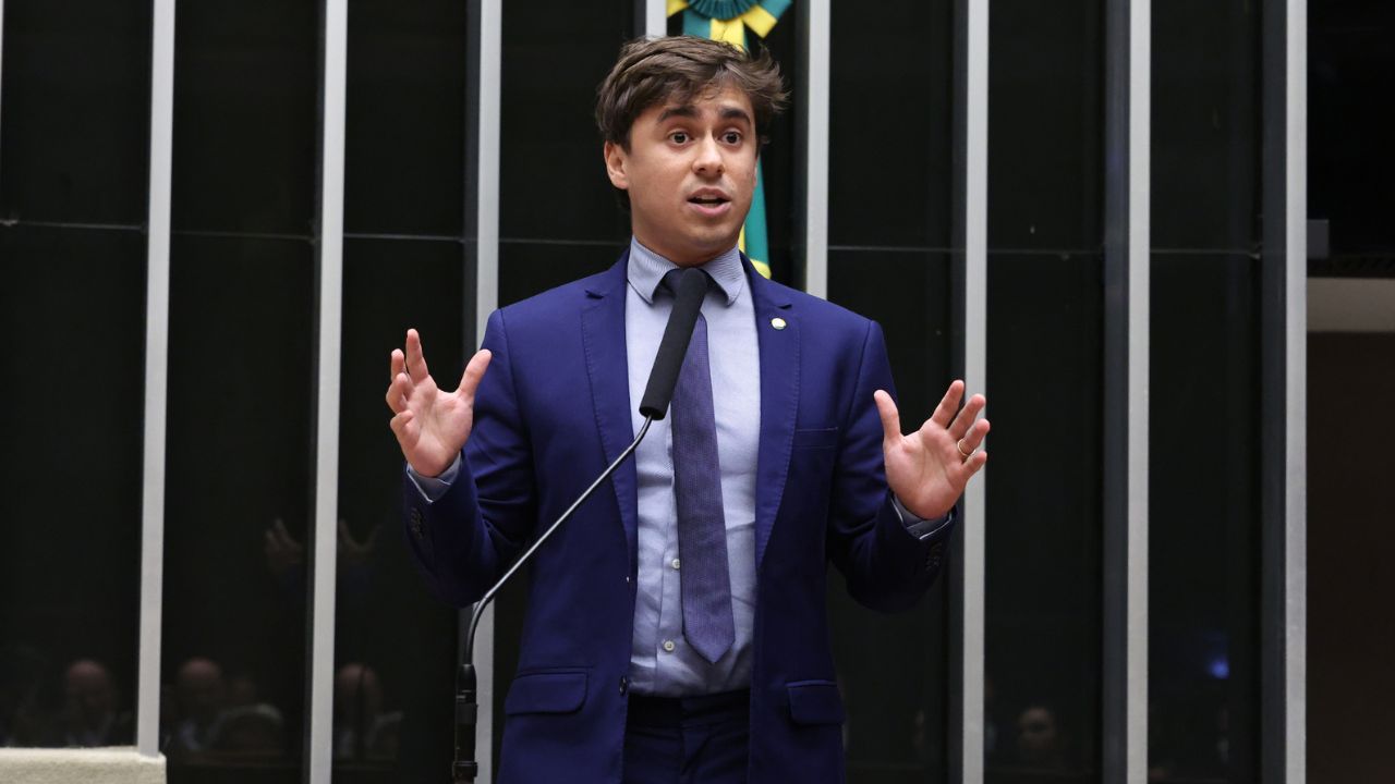 Nikolas declara patrimônio 10.000% maior do que em 2022 Nikolas declara patrimônio 10.000% maior do que em 2022