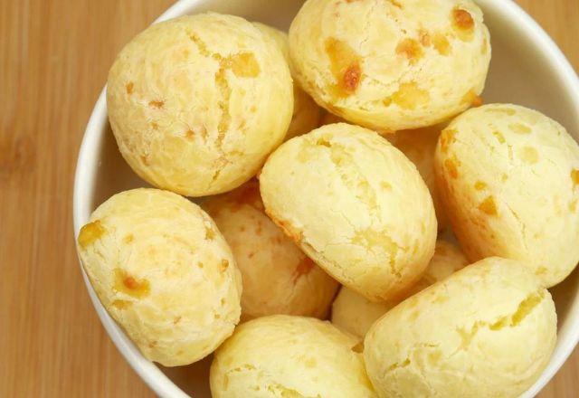 No ranking, o tradicional pão de queijo brasileiro recebeu nota 4.7 de 5 | Reprodução