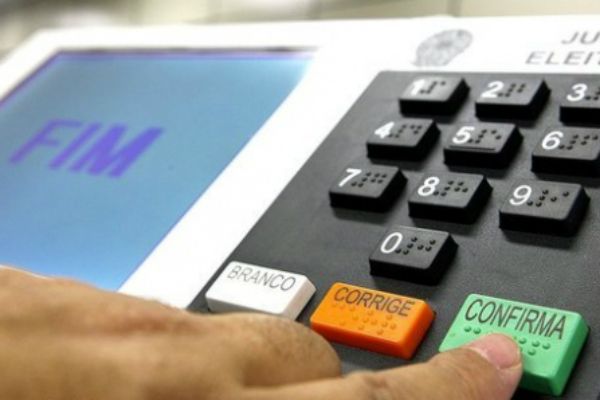Notícias falsas questionam credibilidade das urnas eletrônicas