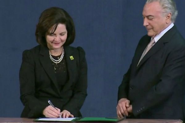 Nova procuradora-geral da República oficializa equipe de trabalho