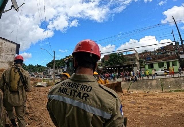 Número de mortos por causa das chuvas sobe para 84 em Pernambuco