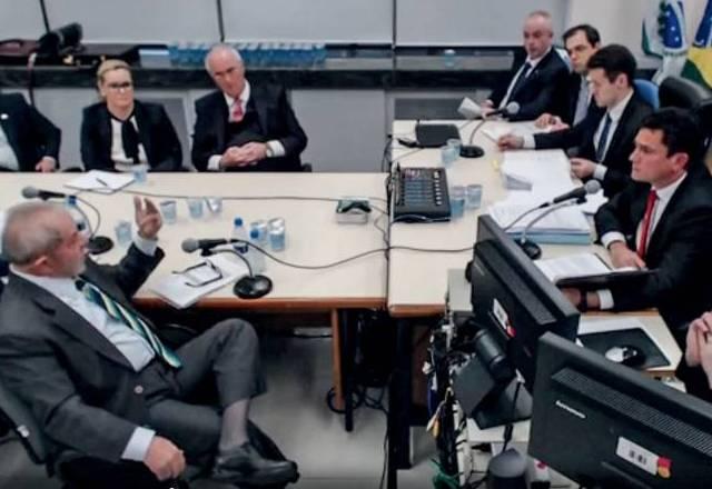 STF autoriza acesso de Lula a conversas entre Moro e Lava Jato STF autoriza acesso de Lula a conversas entre Moro e Lava Jato