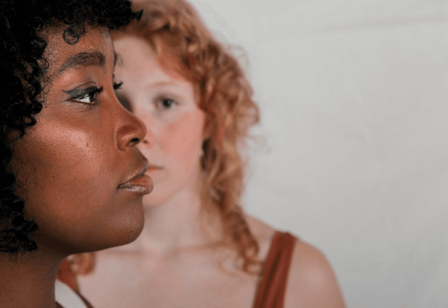 O índice é ainda maior entre mulheres LGBTQIA+ (84%) e mulheres pretas (82%) | Freepik