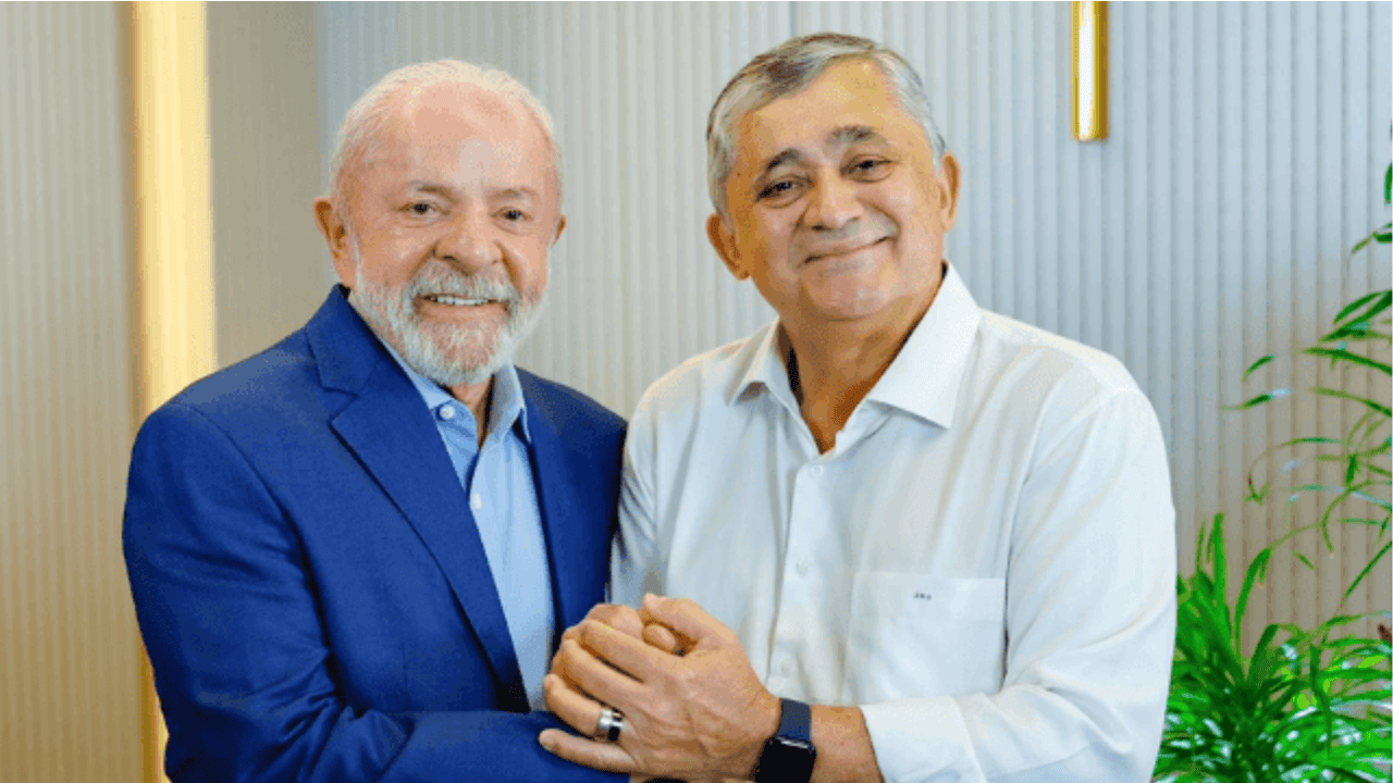 Se travar a 6x1, isso cairá no colo de Flávio, diz ministro Se travar a 6x1, isso cairá no colo de Flávio, diz ministro