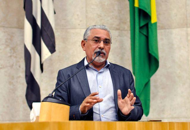 Vereador preso por elo com PCC pede afastamento do PT